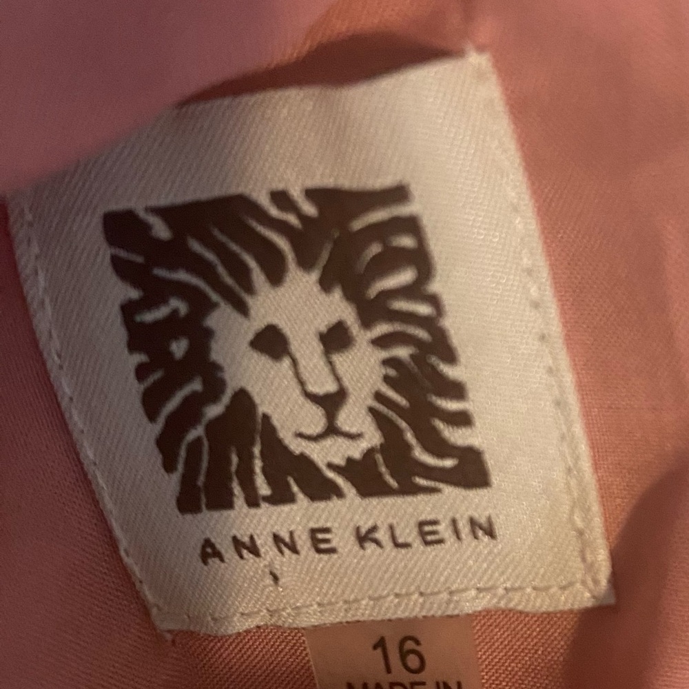 Anne Klein Embroidered Overlay
Shift Dress Women’s 16
Petal Pink - Picture 12 of 14